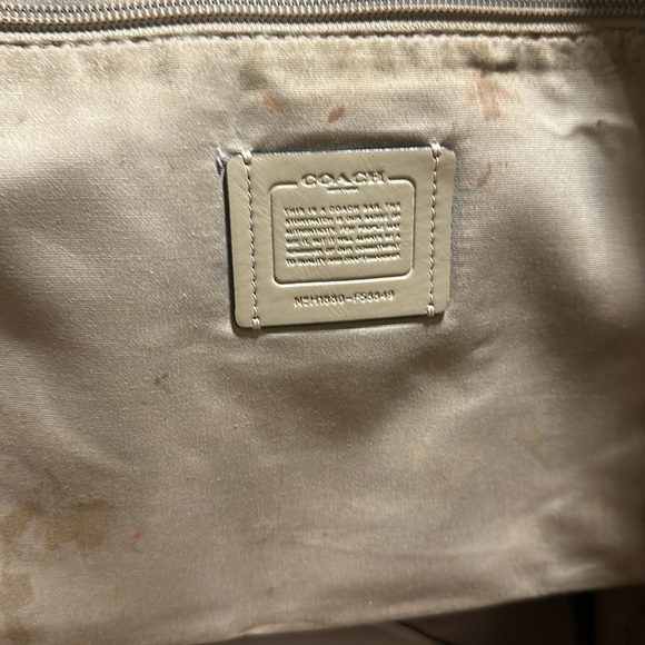 Green Coach Tote - Picture 11 of 12